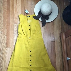 NWT Gorgeous Alfani petite summer dress, size 8.